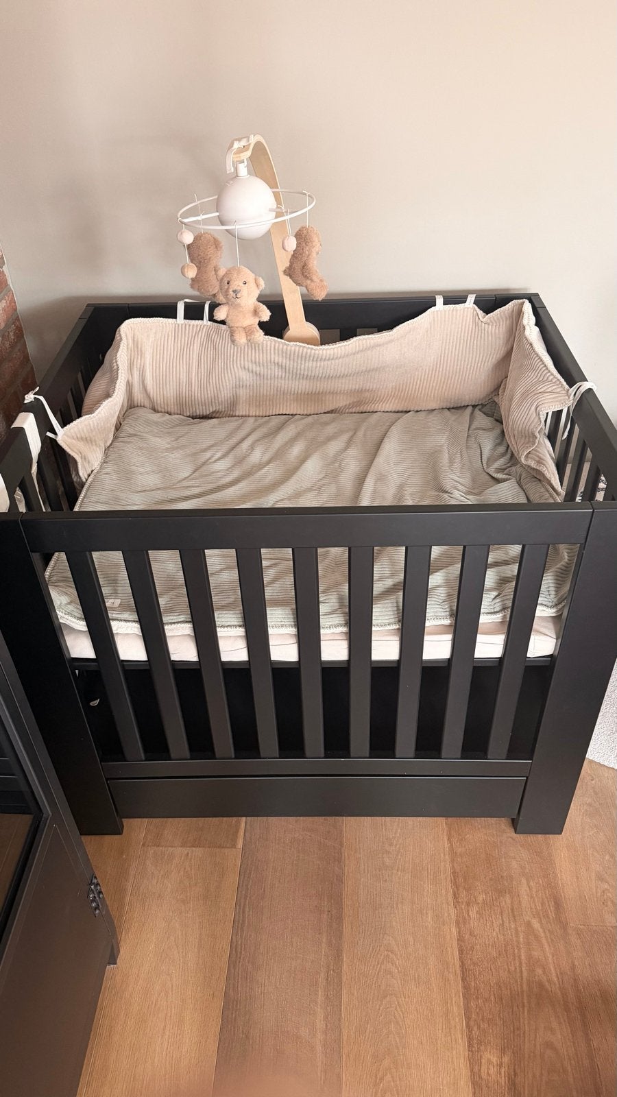 Kidsmill Box met lade, matras, Koeka accessoires en mobiel, Kinderen en Baby's, Ophalen, Gebruikt, Rechthoekig, Boxkleed