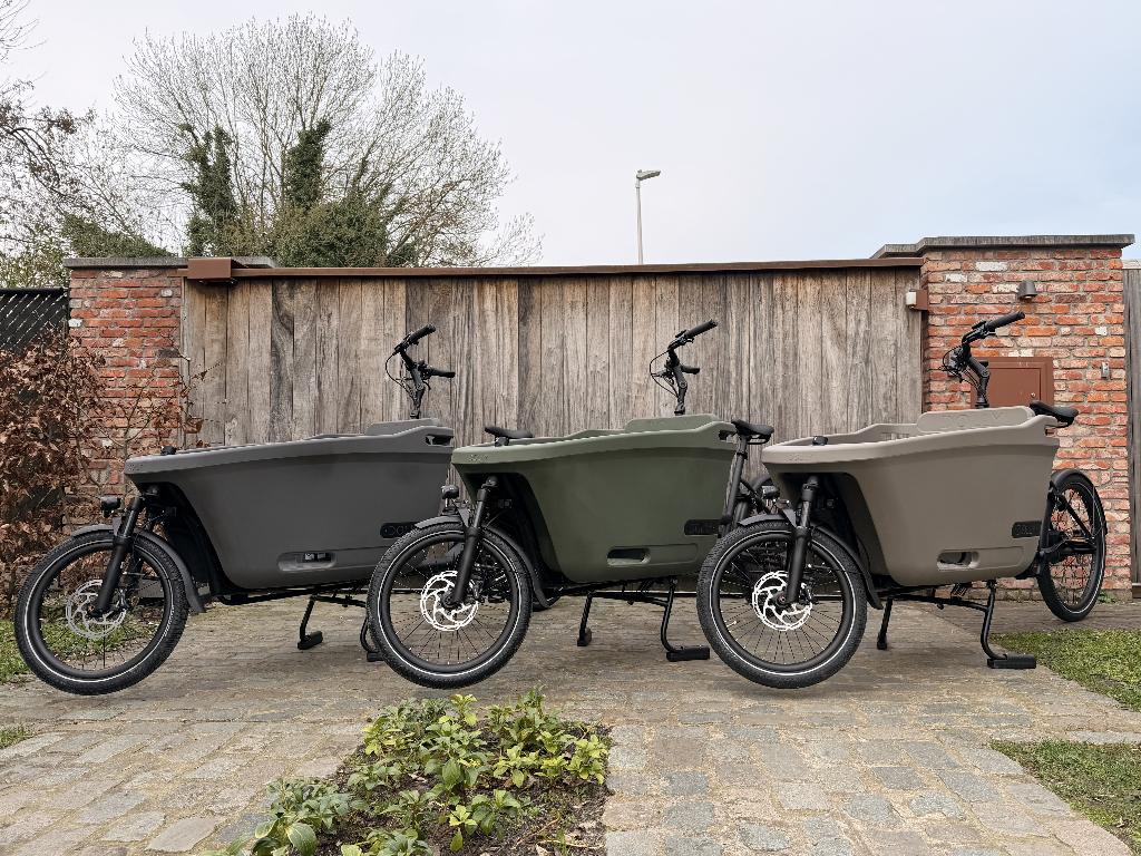 ::ACTIE:: DOLLY JOY BAKFIETS met GRATIS REGENHUIF 0km, Overige merken, 3 kinderen, Huif, Nieuw