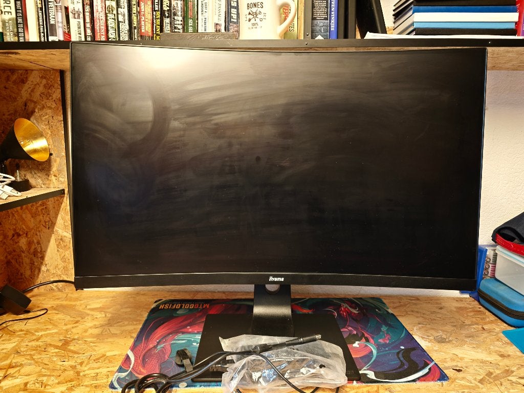 Iiyama G-Master 31,5" QHD 144Hz Curved Gaming Monitor, Computers en Software, 31,5 inch / 80 cm, 101 t/m 150 Hz, VA, DisplayPort