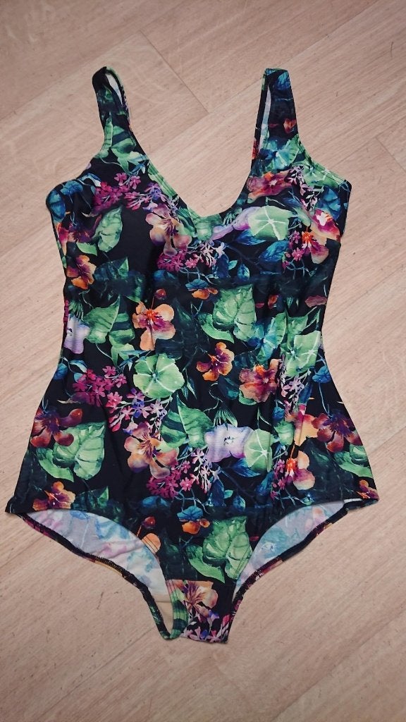 Diverse badpak tankini 50 oa Naturana PalmBeach Infinity, Naturana, Zwart, Badpak, Ophalen of Verzenden