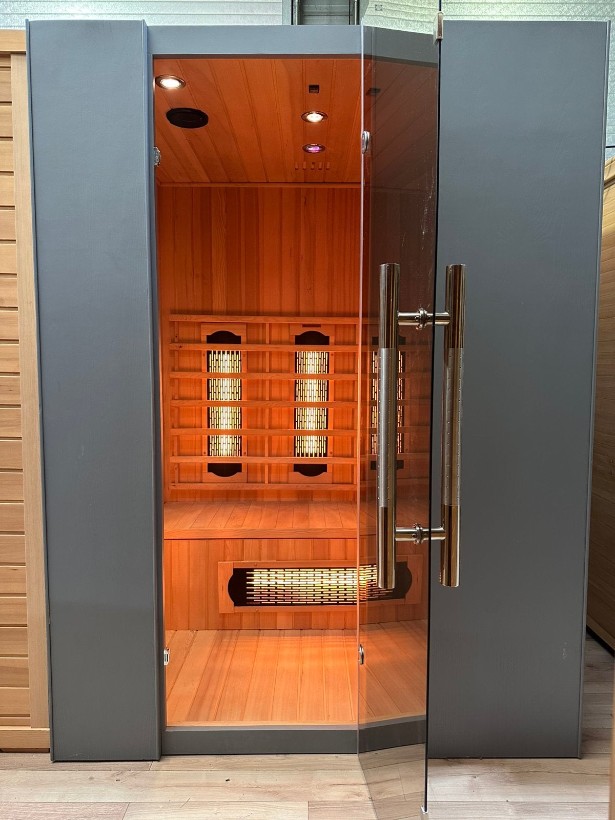 Combi Sauna | Infrarood + Finse kachel | Normaal stopcontact
