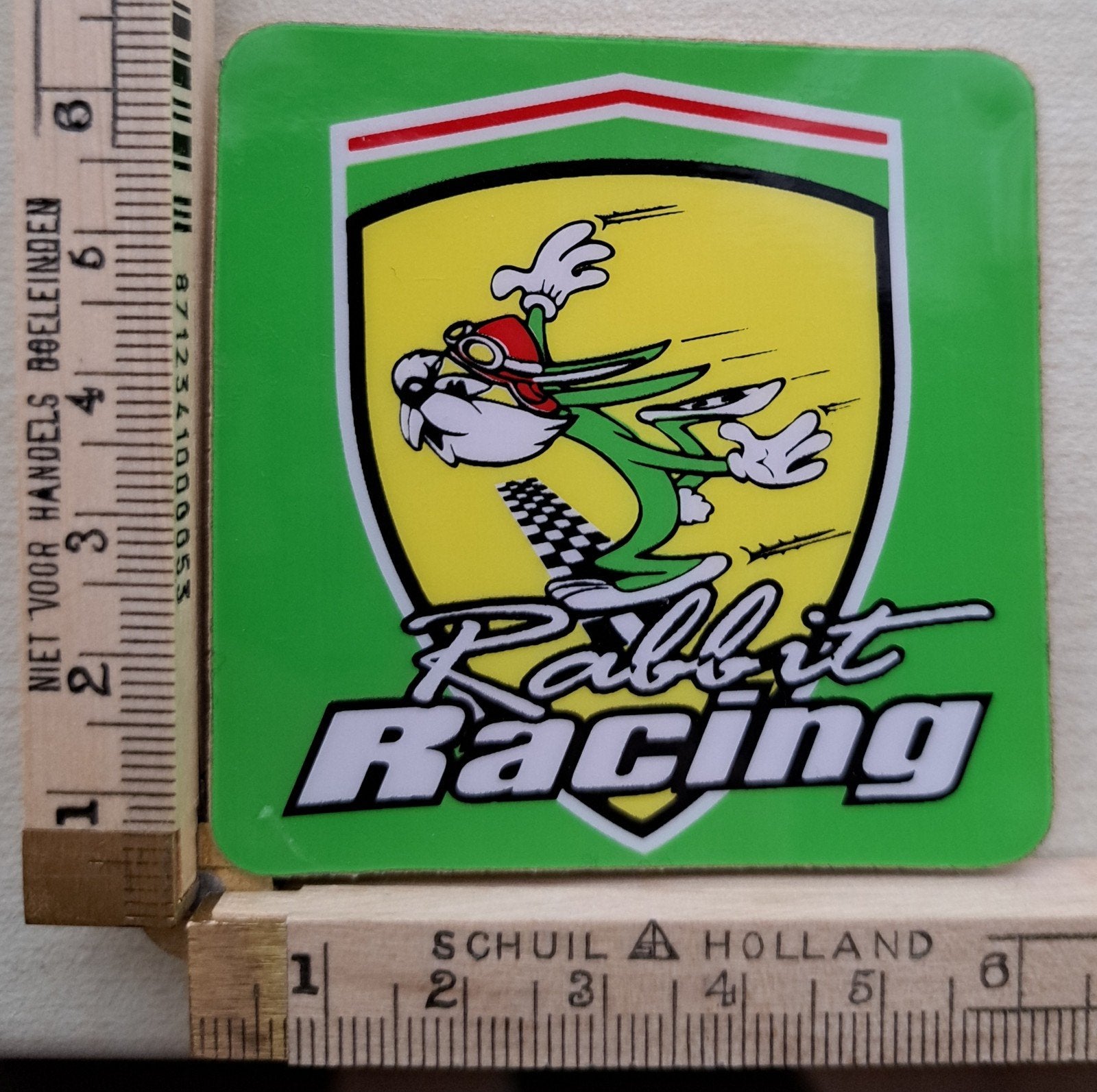 Sticker Rabbit Racing geel strip cartoon finish vlag, Ophalen of Verzenden, Zo goed als nieuw
