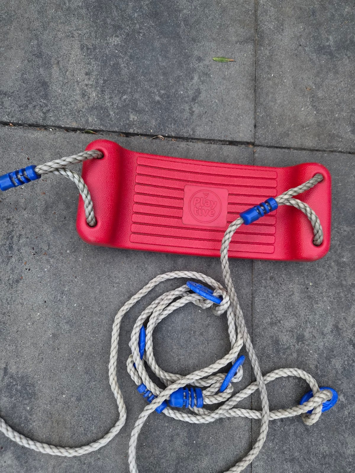 Rode schommel met touwen - Playtive, Ophalen of Verzenden, Gebruikt, Schommel