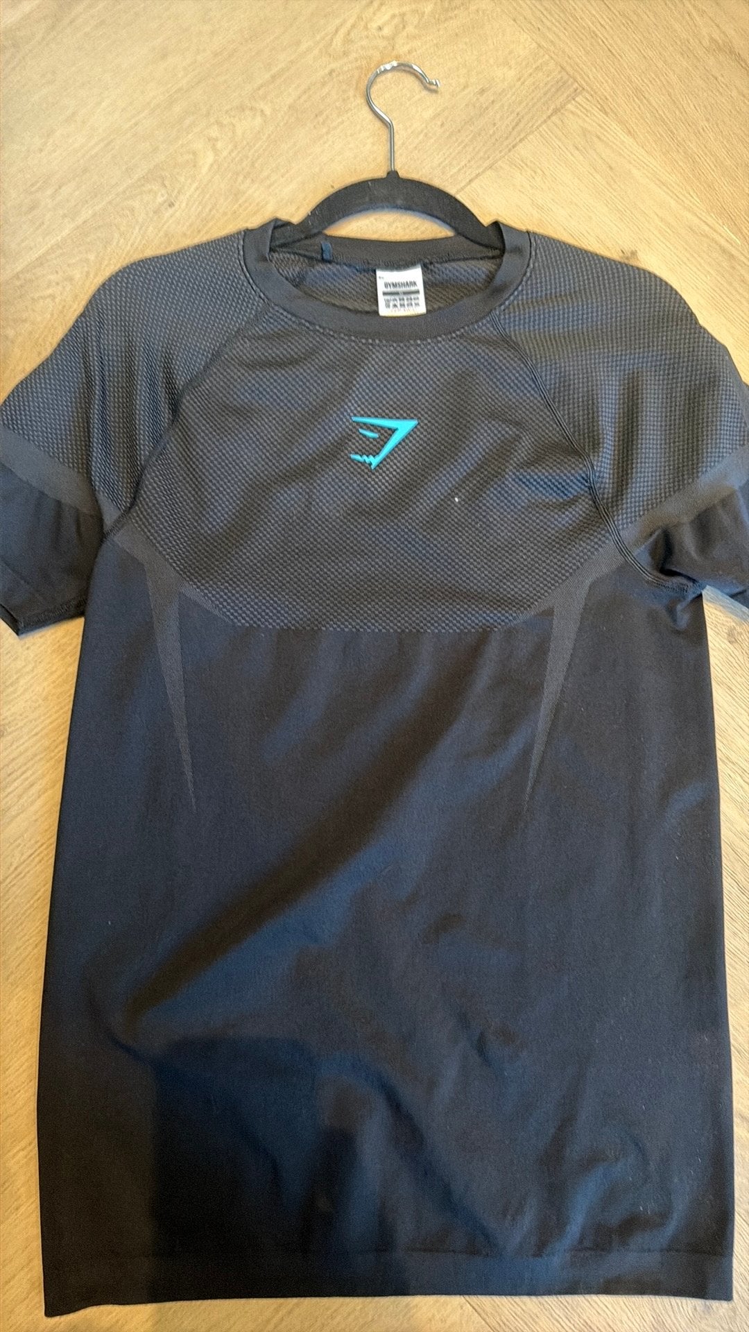 Ongedragen onyx v5 gymshark midnight blue shirt., Ophalen of Verzenden, Zo goed als nieuw, Zwart