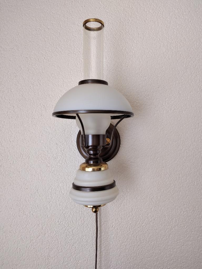 Schemerlamp voor wandmontage, Huis en Inrichting, Lampen | Wandlampen, Ophalen of Verzenden, Gebruikt, Glas, Klassiek