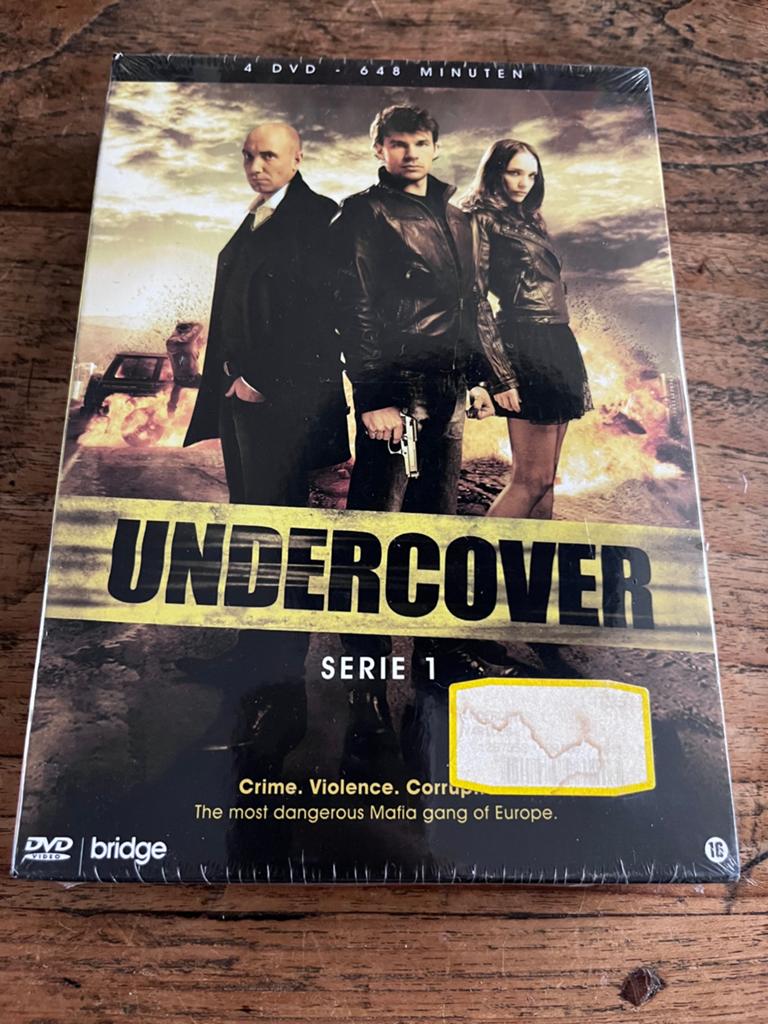 Undercover seizoen 1, Ophalen, Nieuw in verpakking