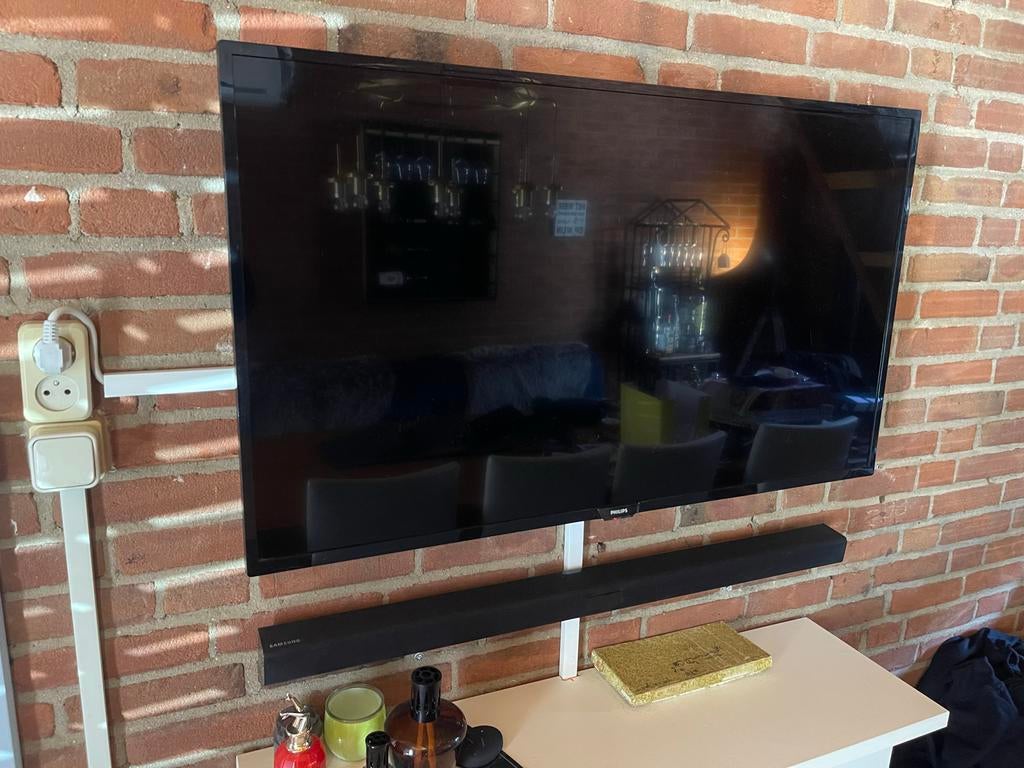 Philips TV met soundbar, Audio, Tv en Foto, Televisies, Philips, 50 Hz, Ophalen of Verzenden, 100 cm of meer