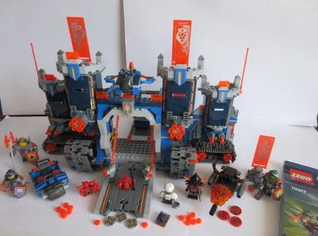70317 Lego Nexo Knights Fortrex met bouwtekening., Ophalen of Verzenden, Zo goed als nieuw, Complete set, Lego