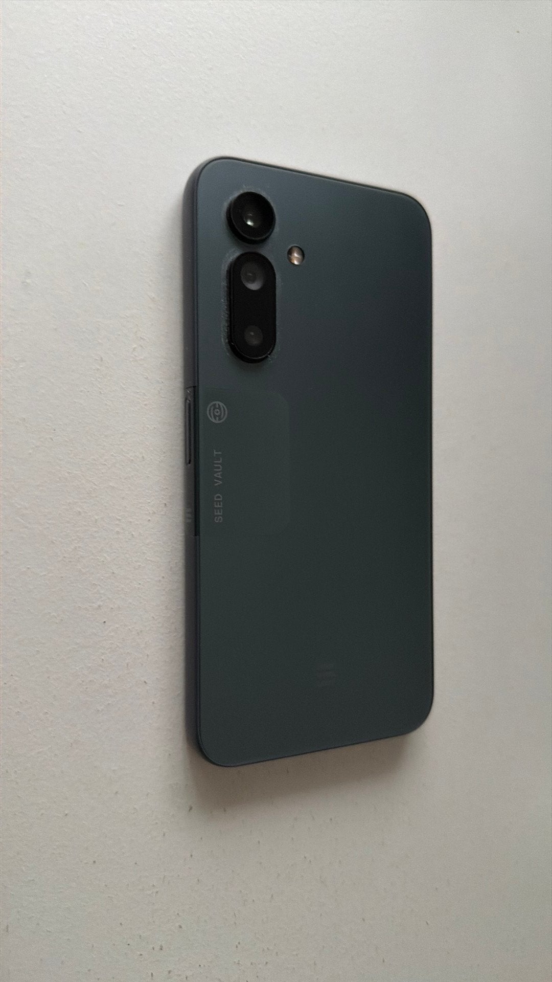 Solana Saga Phone, Ophalen of Verzenden, Zo goed als nieuw, Overige modellen