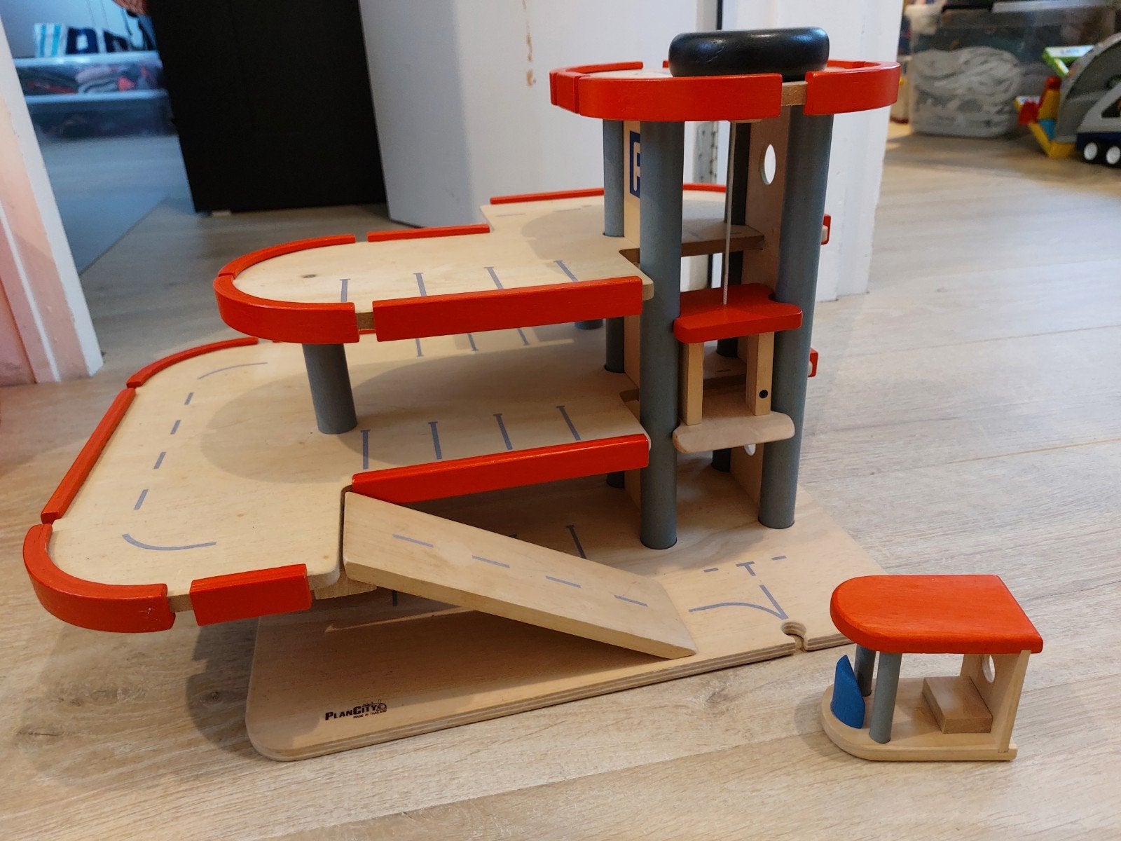 Plancity speelparadijs met lift en tankstation, Ophalen, Gebruikt, Overige typen