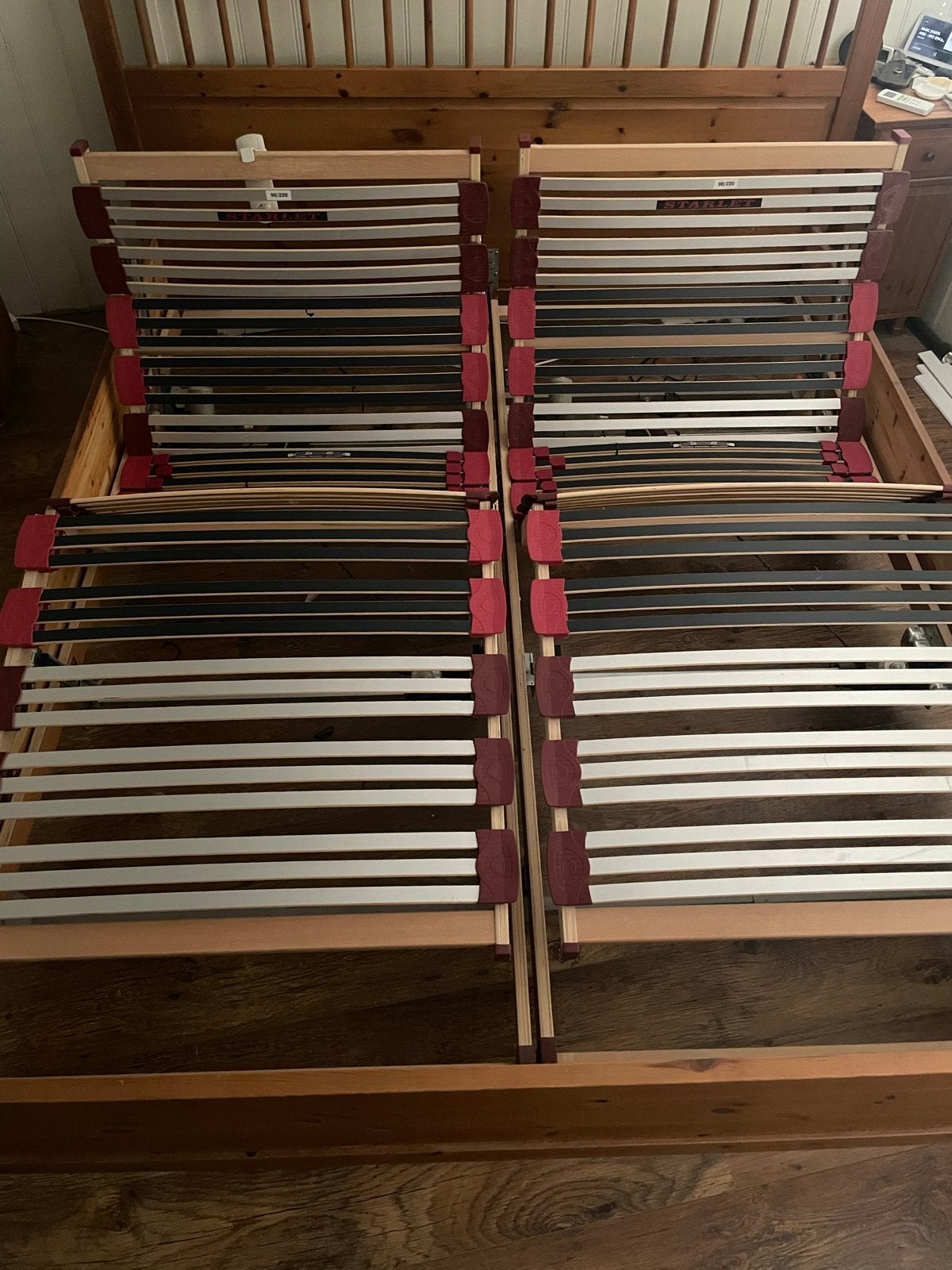 2x Lattenbodem 90x220 180x220 elektrisch verstelb. €75 alles, Ophalen, Gebruikt, Tweepersoons, Bedbodem