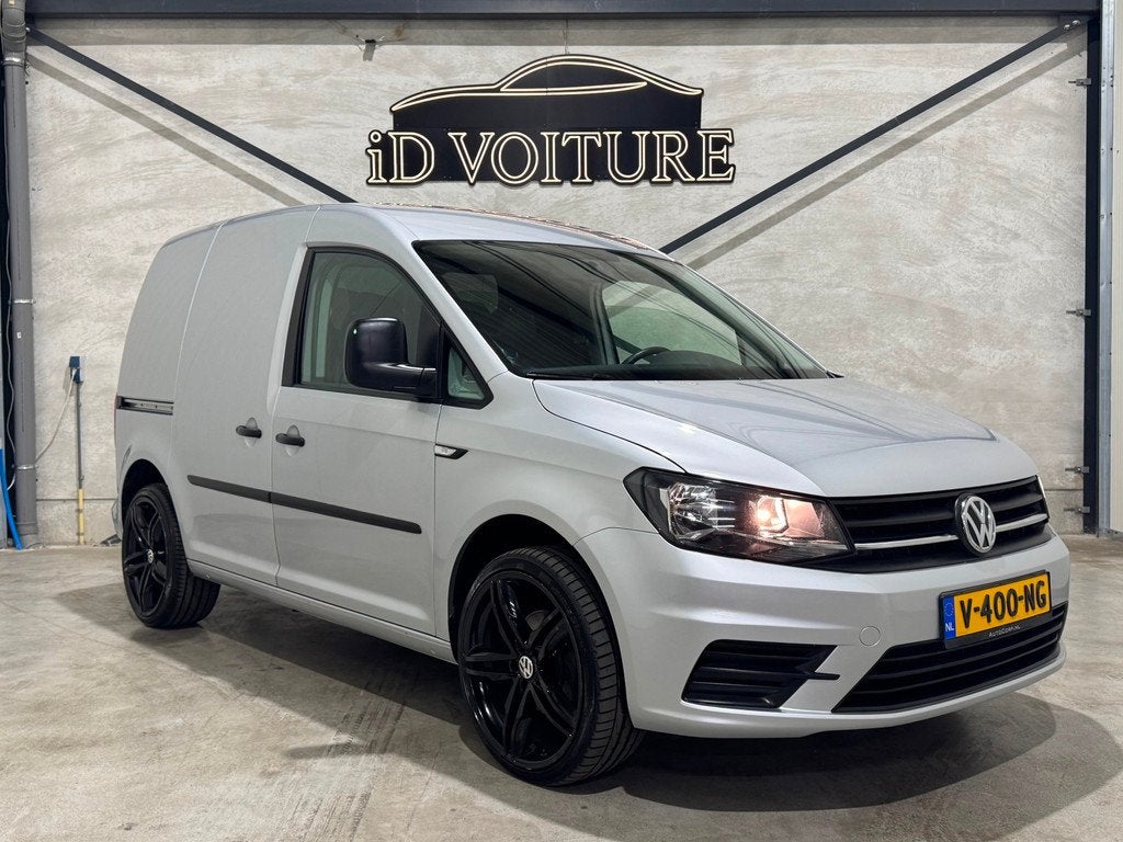 Volkswagen Caddy 2.0 TDI L1H1 BMT Trendline CARPLAY LEDER NI, 1374 kg, Gebruikt, 4 cilinders, Volkswagen