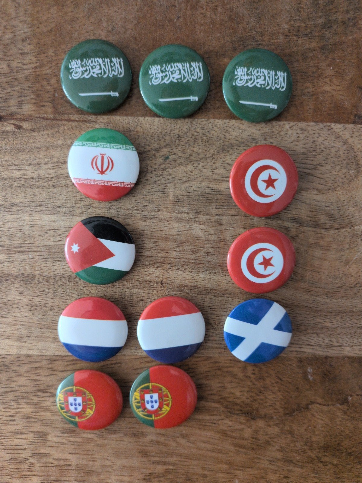 Gezocht: Ruilen Deka buttons wk actie, Verzamelen, Supermarktacties, Ophalen