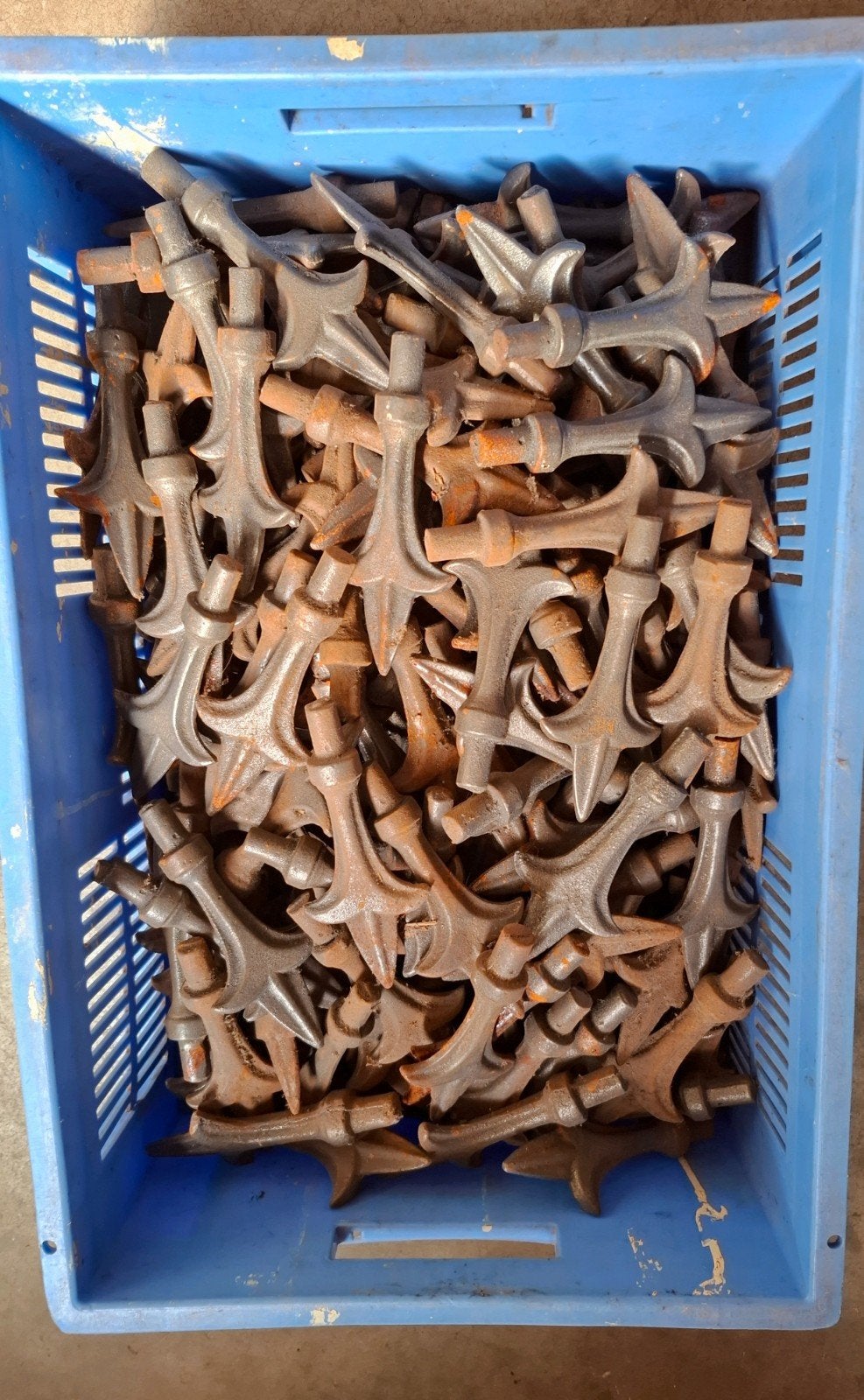 Hekpunten en ringen voor stalen poort, Ophalen, Nieuw, IJzer, Sierhekwerk