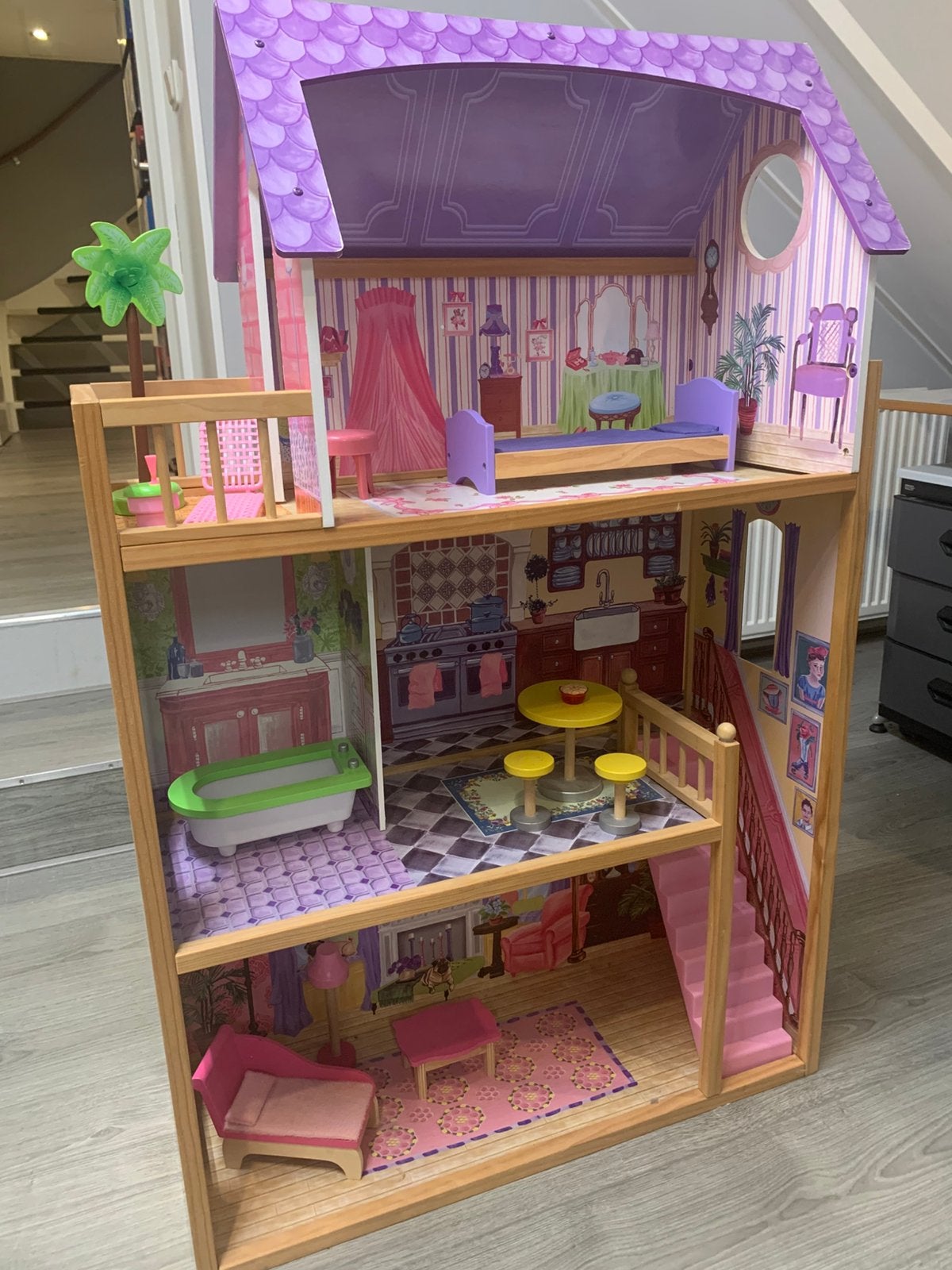 Kidkraft poppenhuis met Barbies, Ophalen, Gebruikt, Poppenhuis