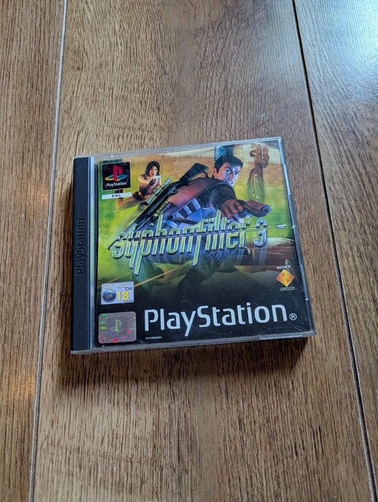 PS1 Spel - Syphon Filter 3, 1 speler, Racen en Vliegen, Ophalen of Verzenden, Zo goed als nieuw