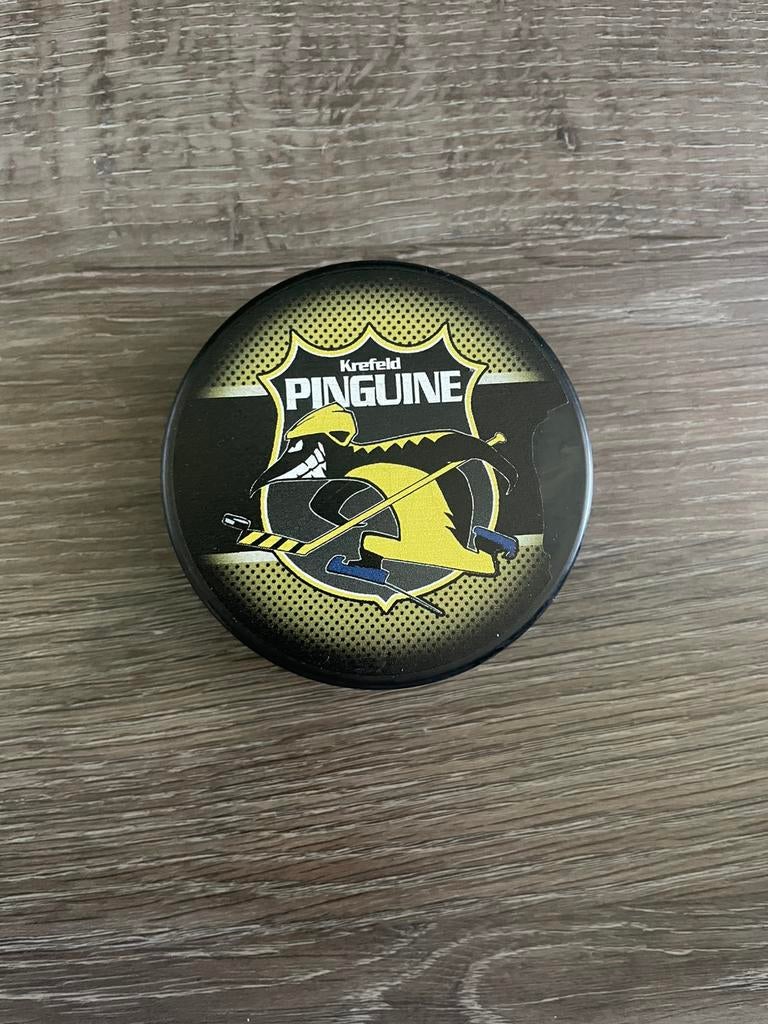 Krefeld Pinguine Eishockey puck, Sport en Fitness, IJshockey, Ophalen of Verzenden, Gebruikt
