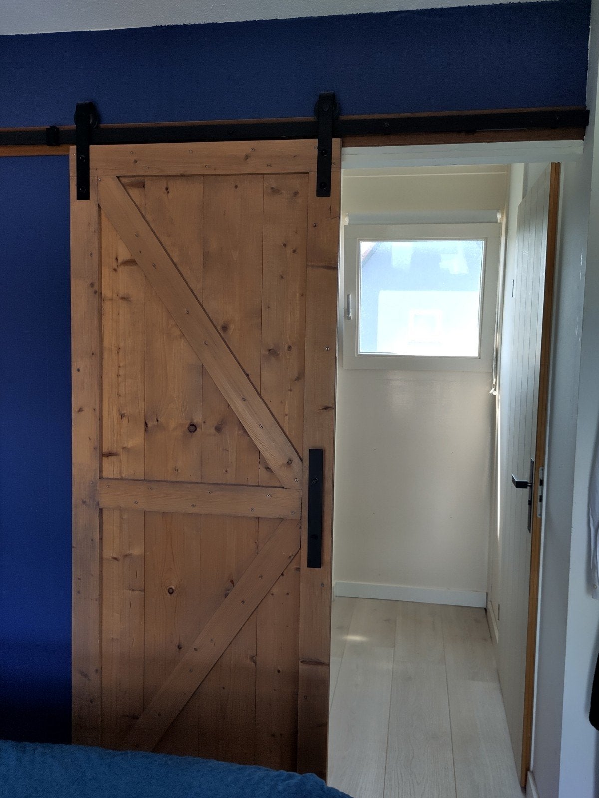 Houten schuifdeur met zwart ijzeren rails, Ophalen, Gebruikt, 80 tot 100 cm, Binnendeur