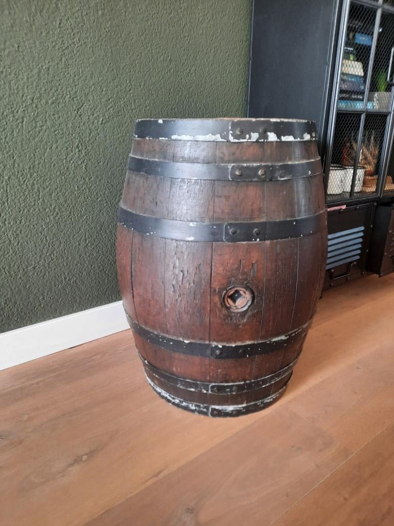 Antiek wijnvat, Ophalen