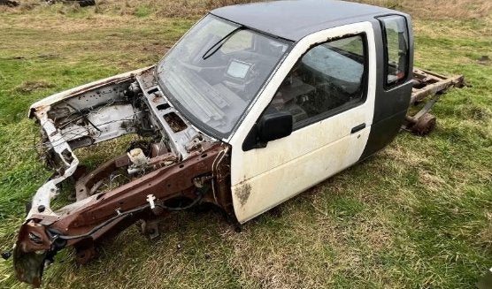 Nissan King Cab D21 compleet chassis + cabine, Auto-onderdelen, Ophalen, Gebruikt, Nissan