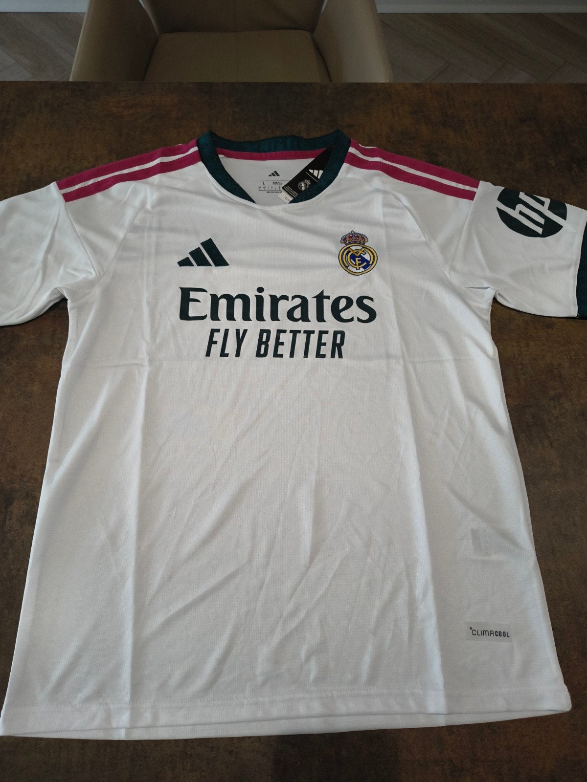 Real Madrid Thuisshirt 26/27  Maat L, Kleding | Dames, Ophalen of Verzenden, Nieuw, Maat 42/44 (L), Wit