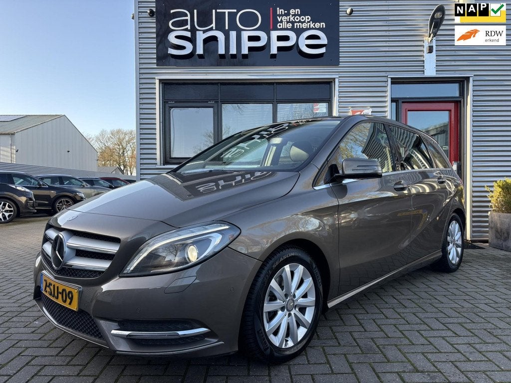 Mercedes-Benz B-klasse 180 Ambition -AUTOMAAT-1STE EIGENAAR!, Automatische klimaatregeling, 1325 kg, Gebruikt, 4 cilinders