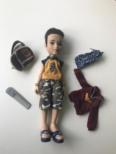 Bratz Boyz Funk Out Eitan pop 2003, Verzamelen, Poppen, Ophalen of Verzenden, Zo goed als nieuw, Pop