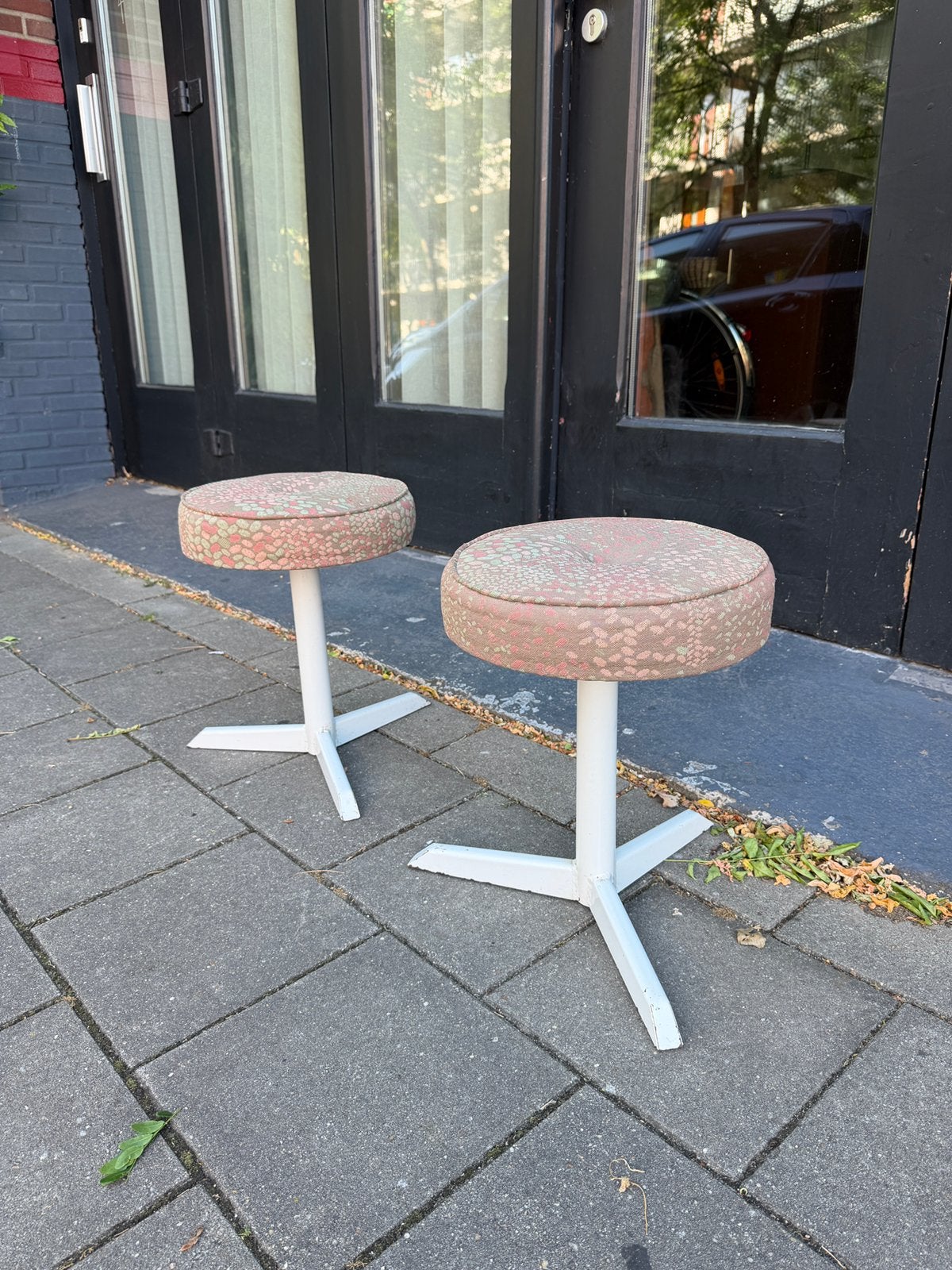 Space age krukken, set vintage krukjes uit Frankrijk, Ophalen, Gebruikt, Staal, I