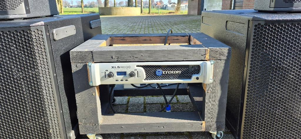 Crown XLS 2000, Overige merken, Ophalen of Verzenden, Zo goed als nieuw, 120 watt of meer