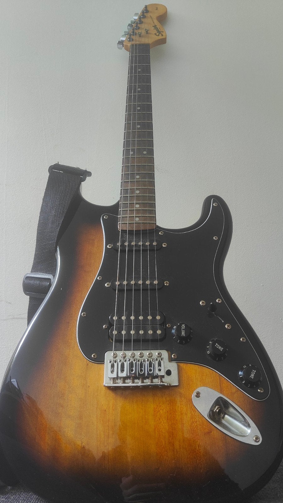 Fender Squier Stratocaster - Zo goed als nieuw, Ophalen, Zo goed als nieuw, Solid body, Fender