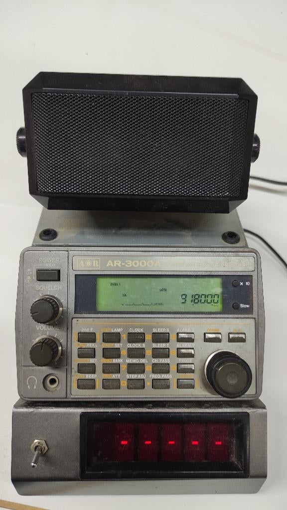 Scanner AOR AR-3000a met 5-toon decoder en speaker, Telecommunicatie, Ophalen of Verzenden, Gebruikt, 500 kanalen of meer