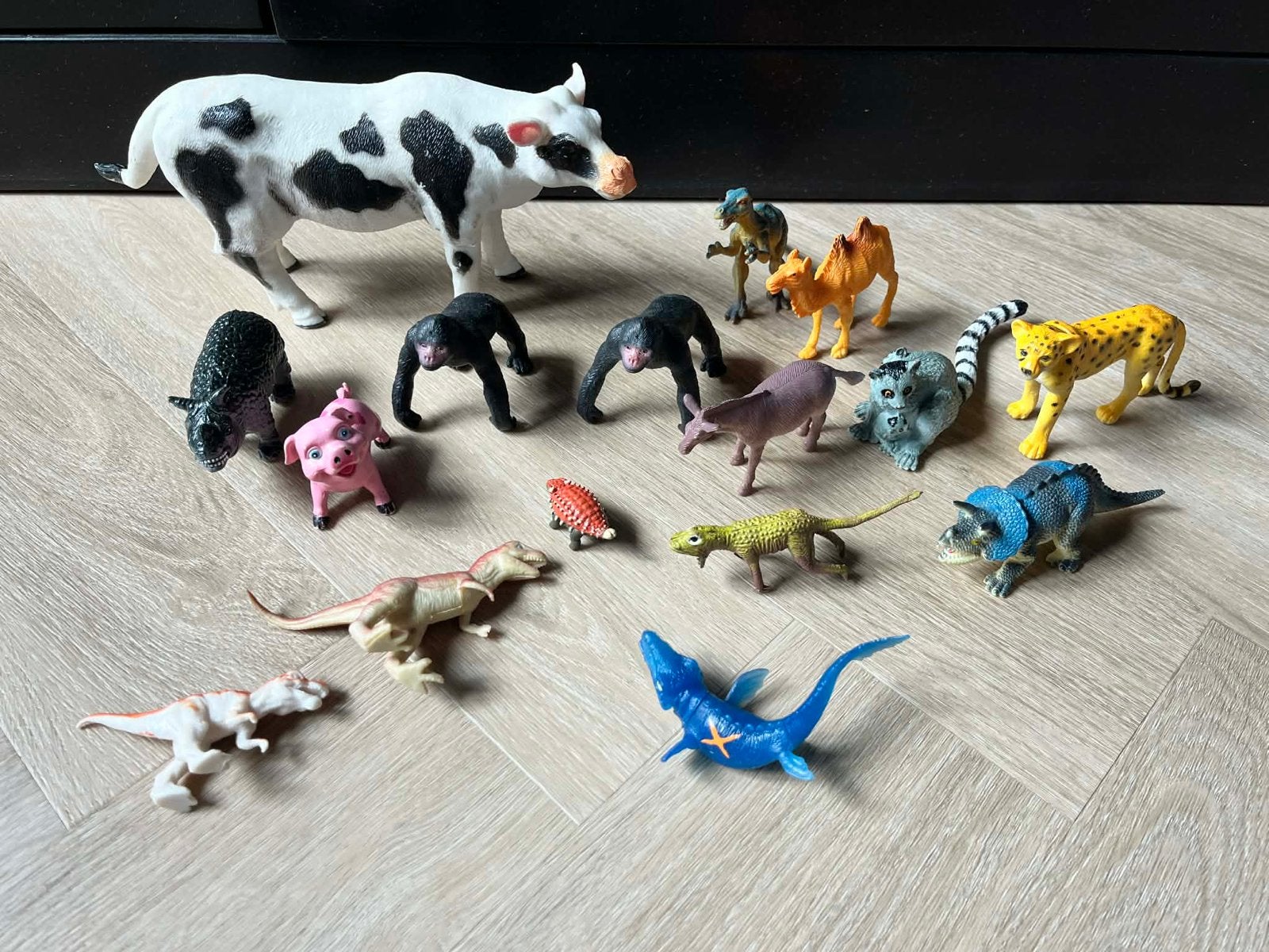 Gratis set speelgoeddieren: boerderij, jungle en dino's, Ophalen of Verzenden, Zo goed als nieuw, Jongen of Meisje