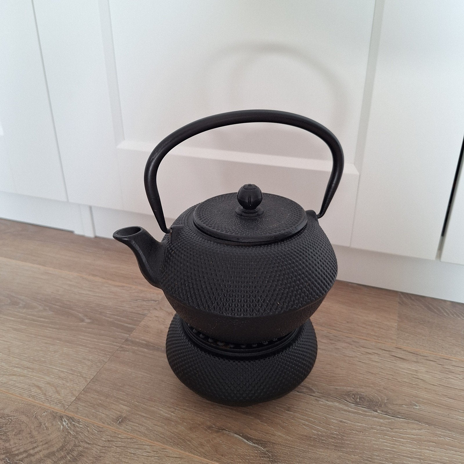 Bredemeijer theepot met onderzetter, zwart gietijzer, Bredemeijer, Zo goed als nieuw, Zwart, Metaal