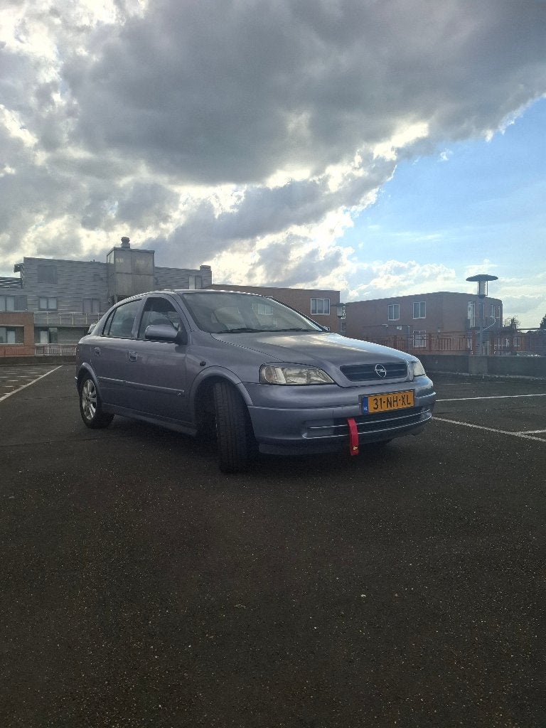 Opel Astra 1.6 8V 5D 2003 Grijs, Voorwielaandrijving, Stof, Zwart, 4 cilinders