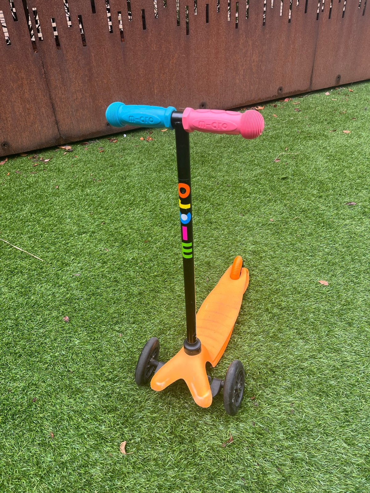 Micro Mini Deluxe step - met zitje, Fietsen en Brommers, Steps, Ophalen, Gebruikt, Gewone step