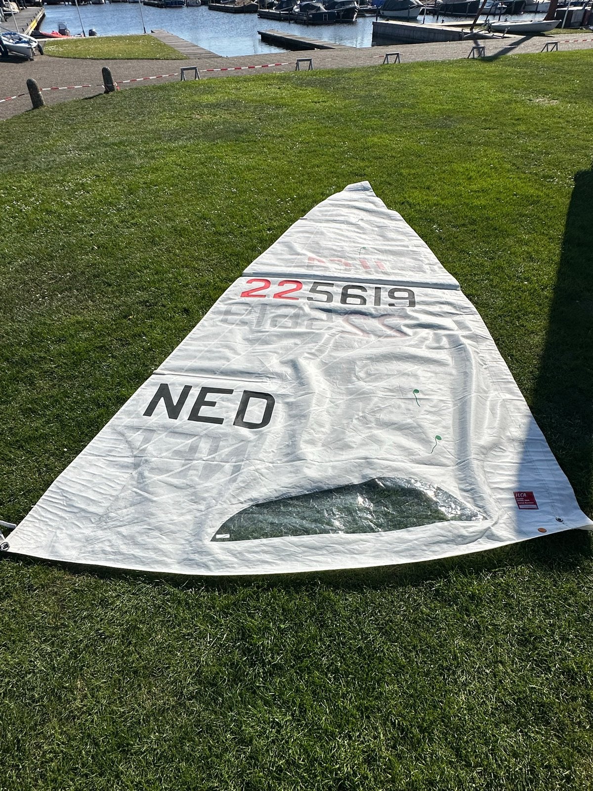 ILCA7 Zeil - NED 225619, Ophalen, Zo goed als nieuw, 3 tot 6 meter, Minder dan 15 m²