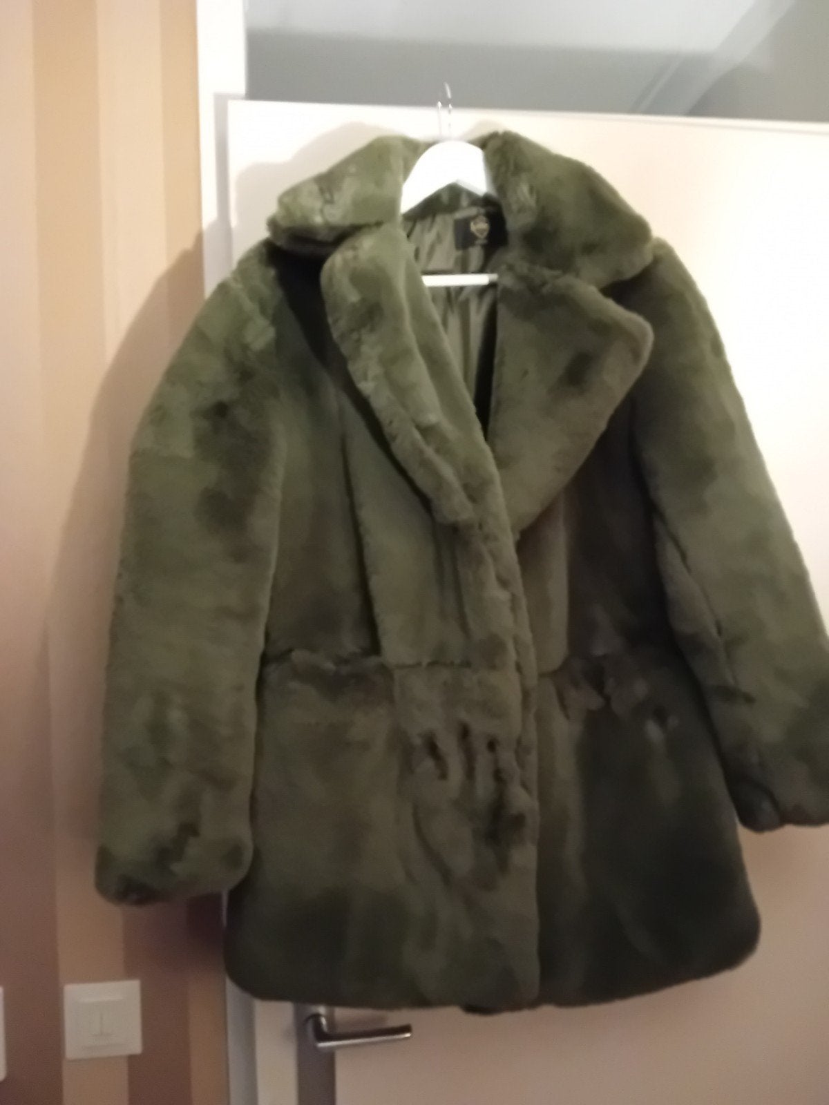Jayloucy Faux Fur Jas Maat 40 - Groen, Ophalen of Verzenden, Zo goed als nieuw, Groen, Maat 38/40 (M)