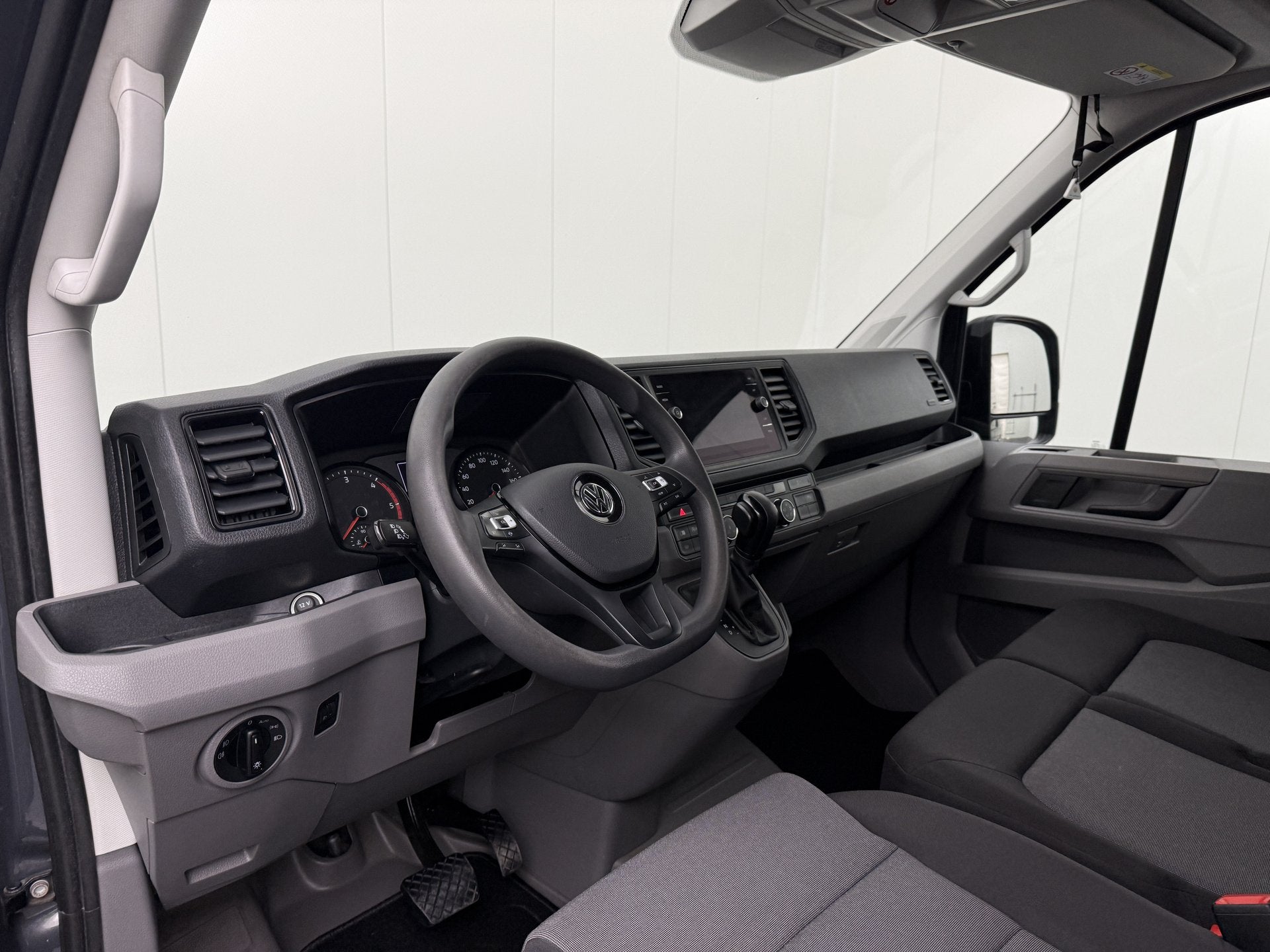 Volkswagen Crafter 2.0TDI 140PK DSG Automaat L4H3 Highline |, Dealer onderhouden, Stof, Gebruikt, Euro 6