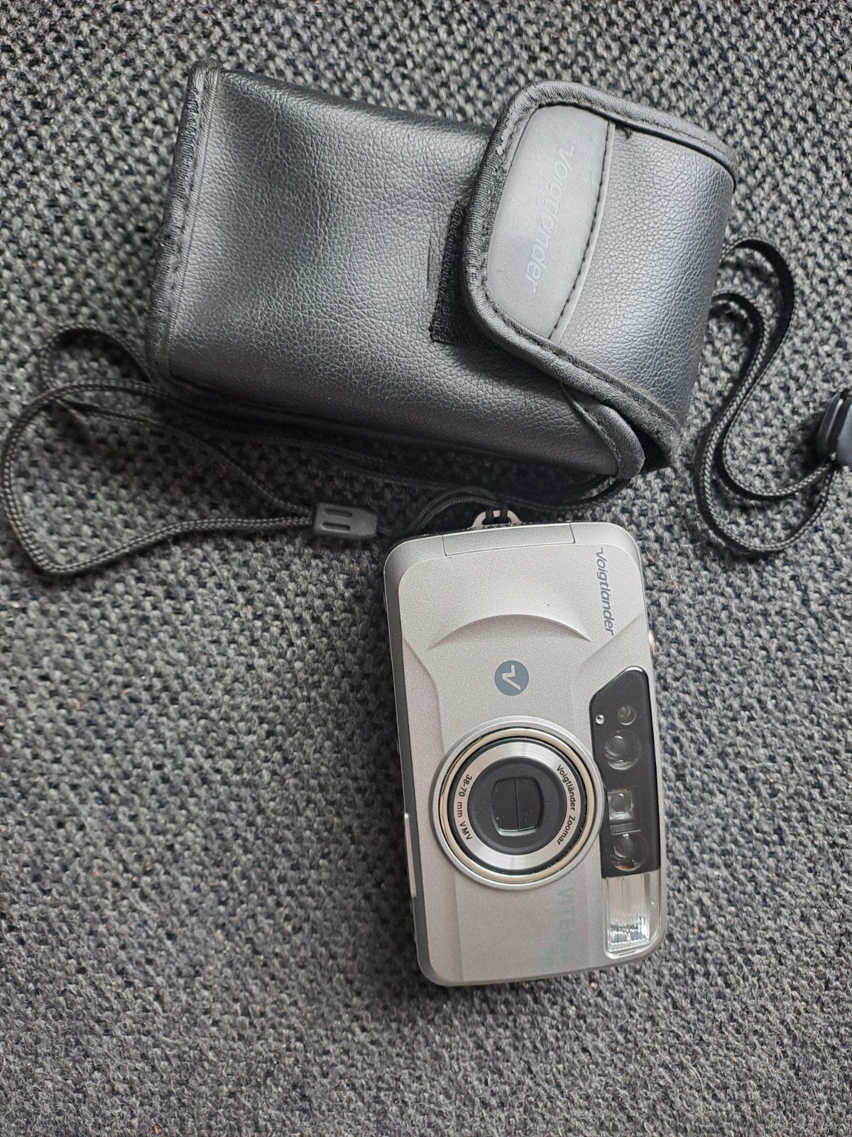 Voigtländer Vitessa 70 Compact Camera met Tasje, Audio, Tv en Foto, Fotocamera's Analoog, Ophalen of Verzenden