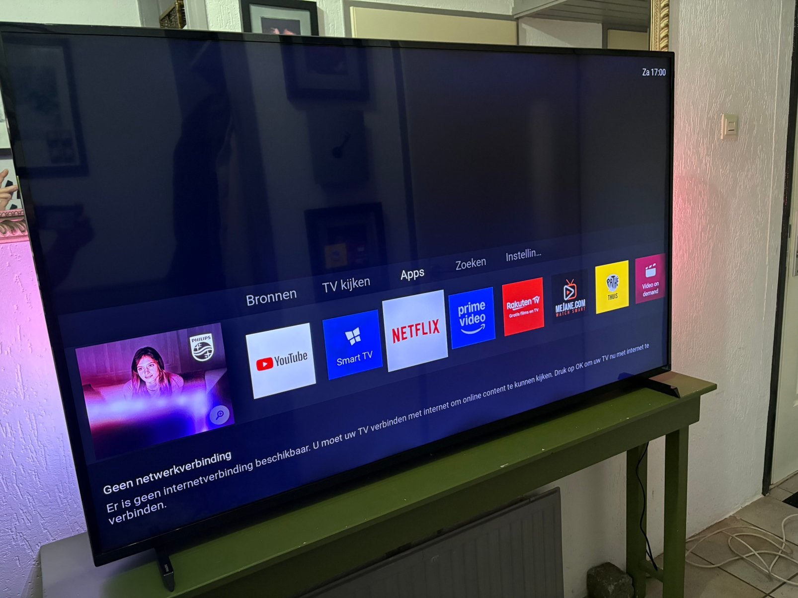 Keurige Philips 65PUS6704 65" UHD 4K Smart tv, 3x Ambilight, Ophalen, Philips, LED, 50 Hz