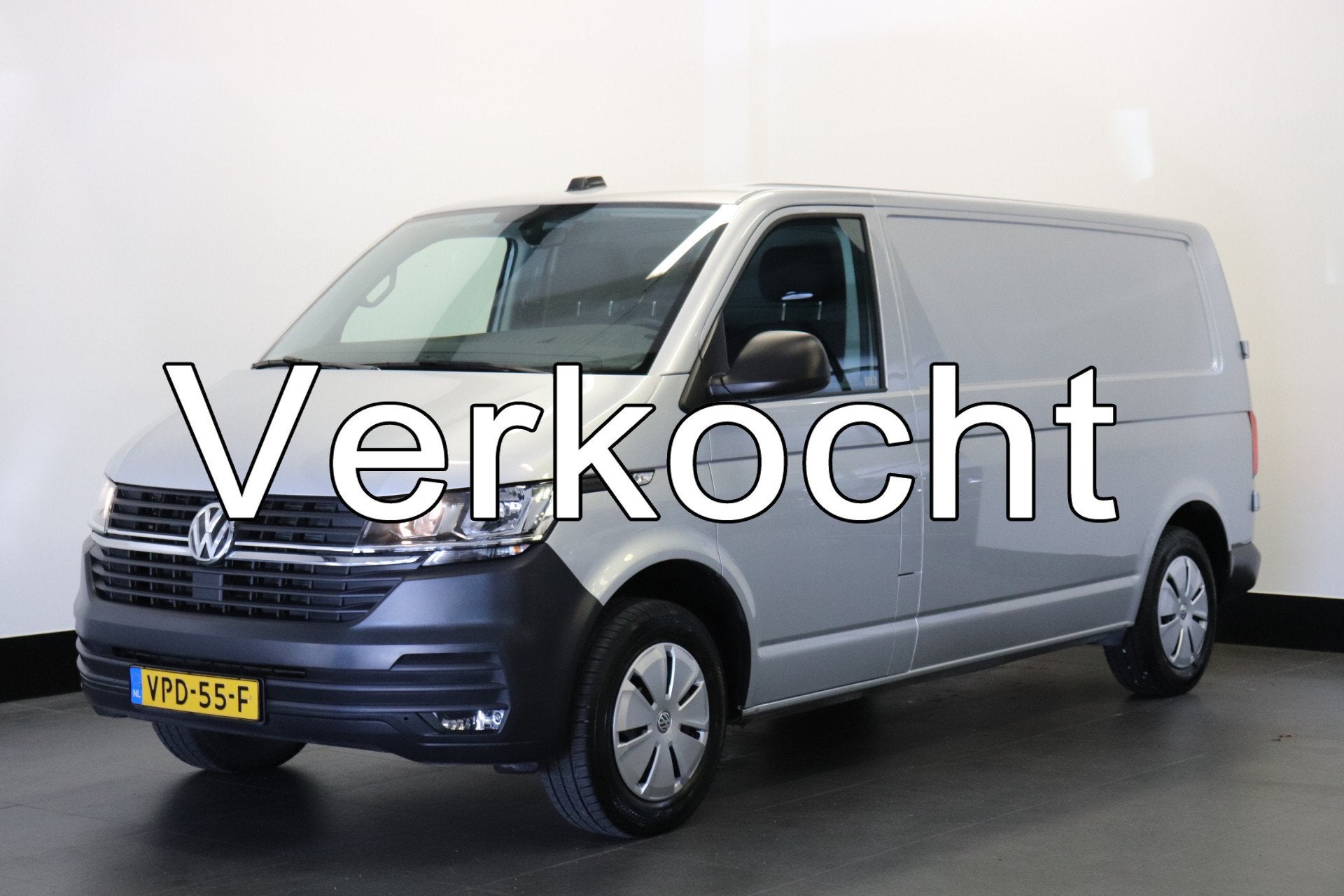 Volkswagen Transporter 2.0 TDI L2 - EURO 6 - Airco - Navi -, Voorwielaandrijving, Stof, Gebruikt, 4 cilinders