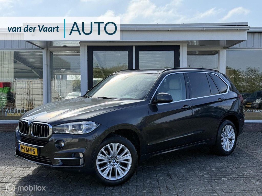 BMW X5 sDrive25d High Executive / Leder / Xenon / Navigatie, Achterwielaandrijving, 4 cilinders, 241 €/maand, Bedrijf