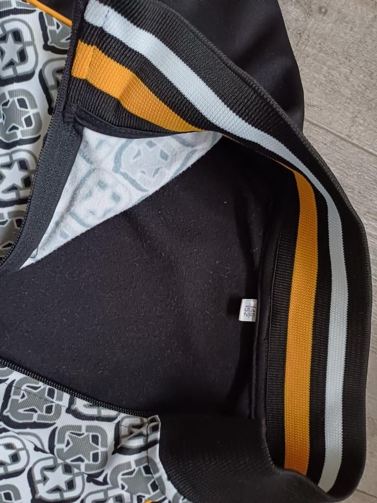 Vest, Ophalen of Verzenden, Zo goed als nieuw, Jongen, Trui of Vest