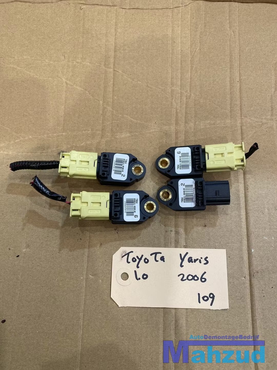 TOYOTA YARIS P9 Airbag crash sensor links rechts voor achter, Auto-onderdelen, Info@fabrikant.eu, Fabrikantstraat 1
1000 AA  Amsterdam, NL