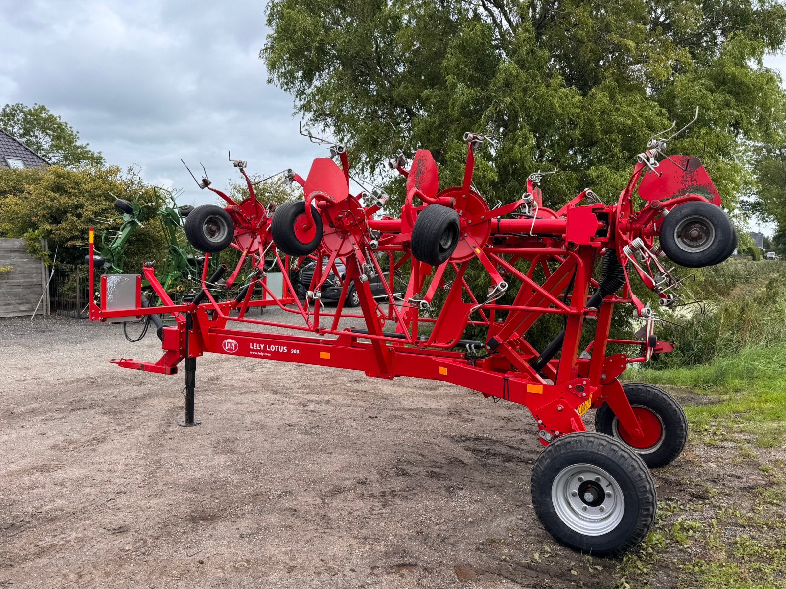 Lely lotus 900, Zakelijke goederen, Ophalen, Krone, Veehouderij, Krone
