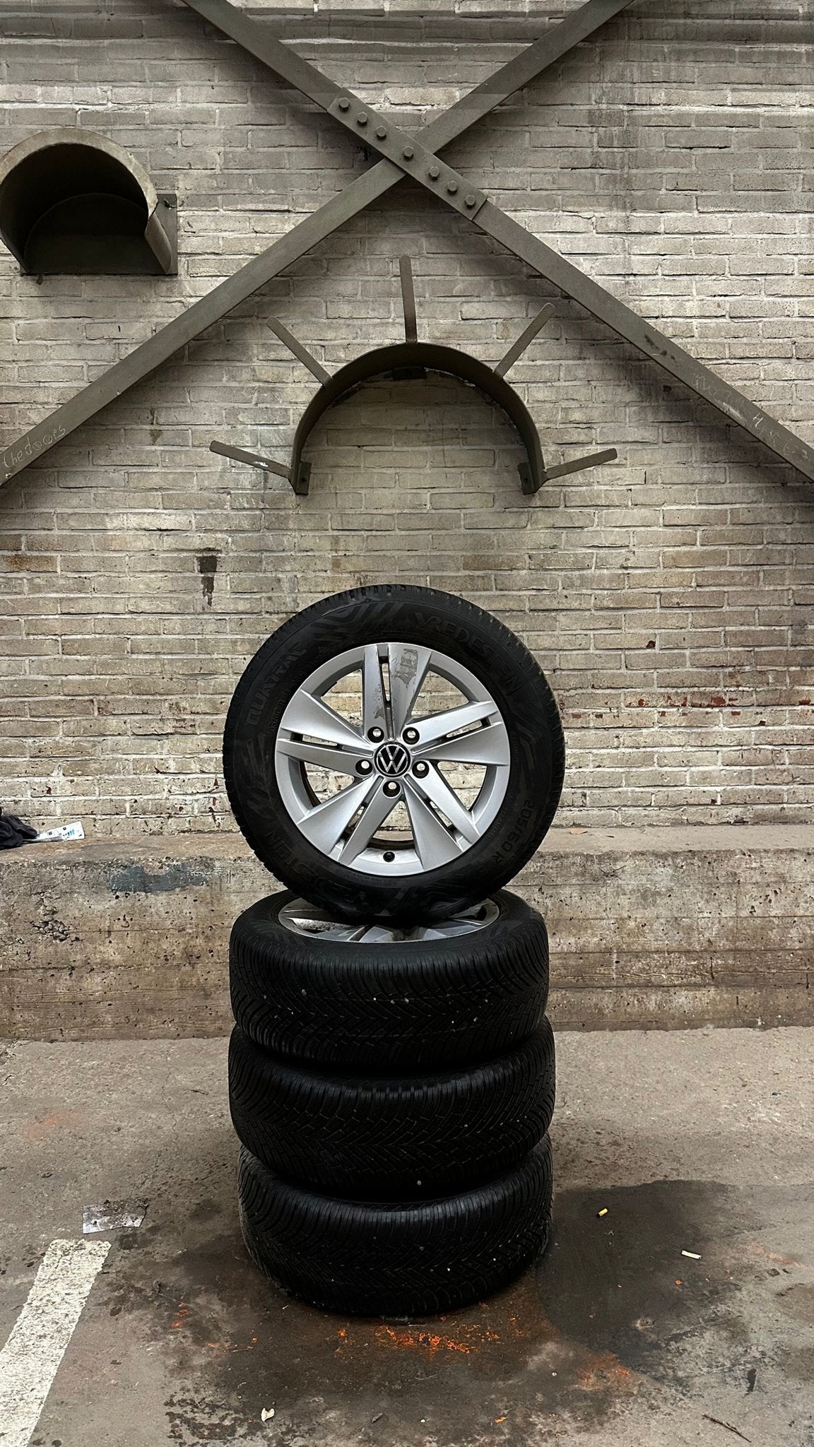 16 inch originele golf velgen met winterbanden, Auto-onderdelen, Banden en Velgen, Ophalen, Gebruikt, -, Banden en Velgen