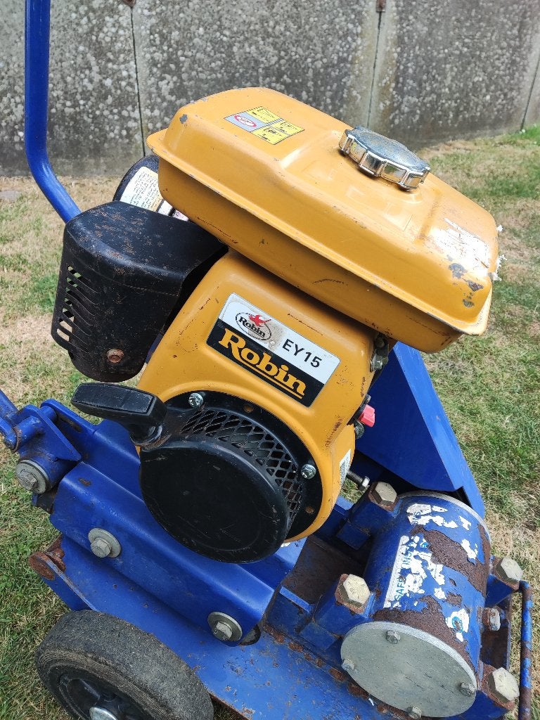 VANO trilplaat (Robin motor, 1,3 ton, 35 cm., wielstel), Ophalen, Gebruikt, Vano, Vano