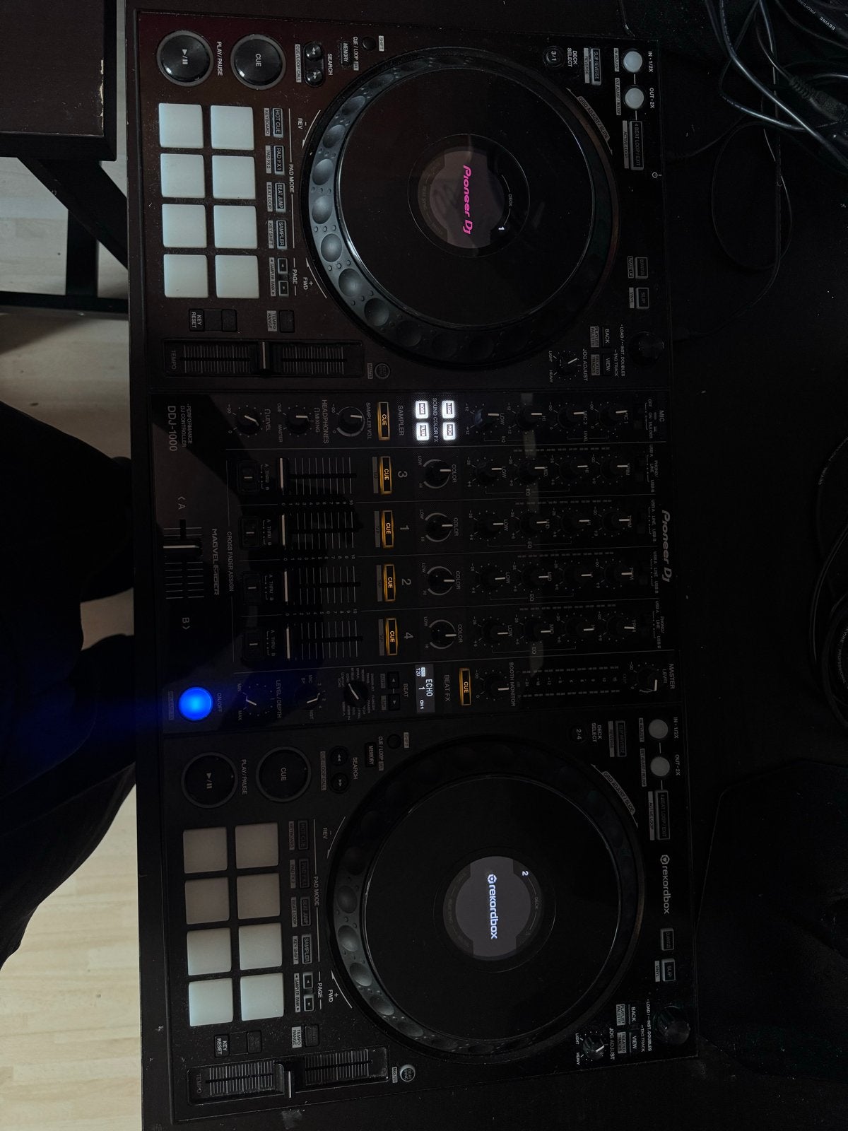 Foto 3 van Pioneer DDJ-1000 DJ-controller - Zo goed als nieuw