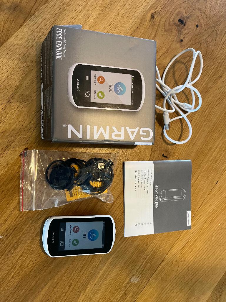 Garmin edge explorer, Fietsen en Brommers, Fietsaccessoires | Fietscomputers, Zo goed als nieuw, GPS, Ophalen