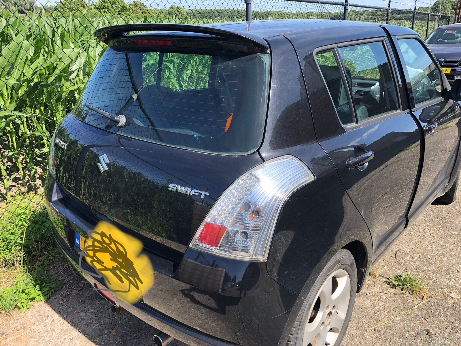Zwarte Achtetklep Suzuki swift Achtetklep zeart, Ophalen, Suzuki